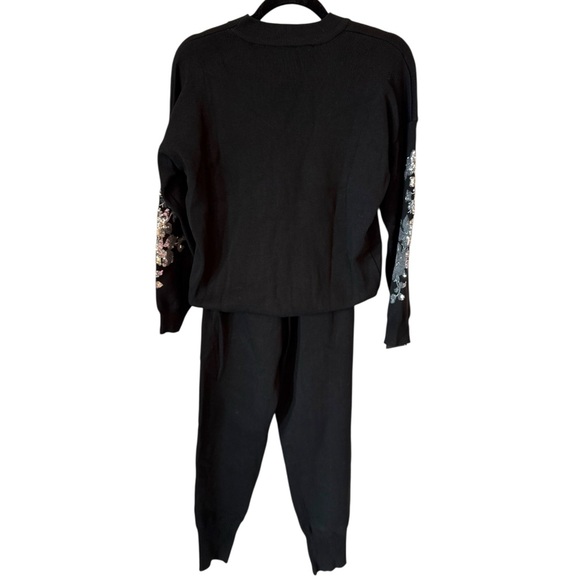 Hand Beaded Knit Sweater Set The Kinrey - Picture 12 of 12